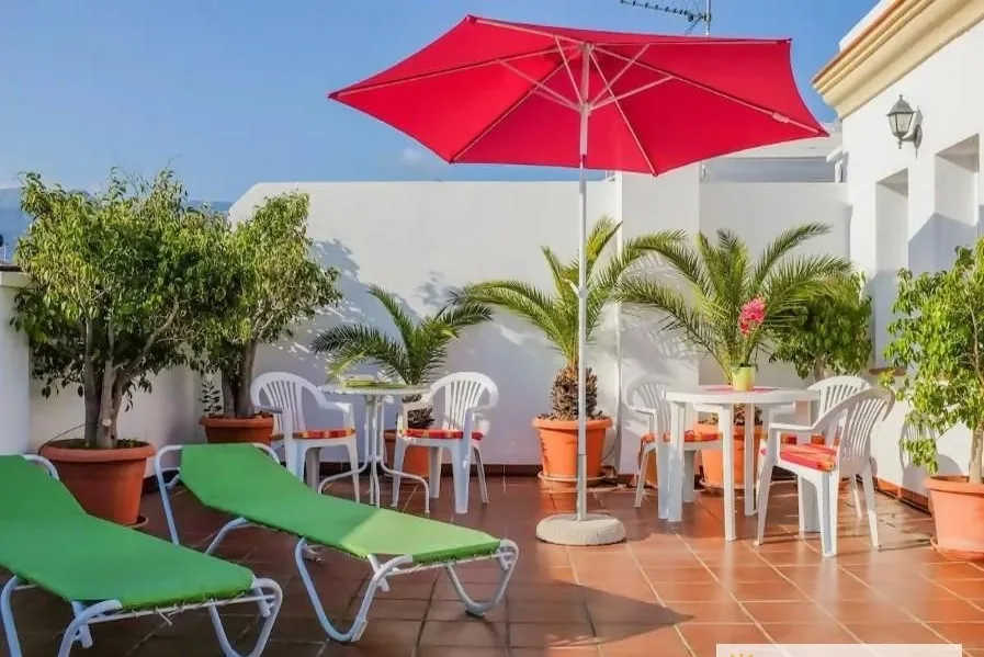 Private Room with Bathroom for Monthly Stays in Nerja - Centusur Nerja B2